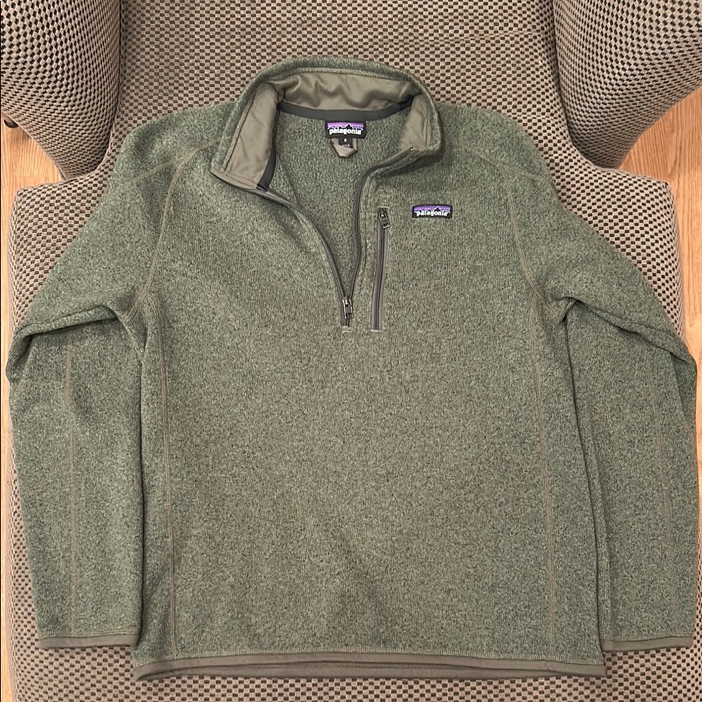 Patagonia 1/4 Zip Sweater Forest Green- Men’s Medium